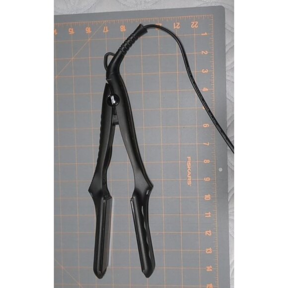 Keratin Complex Hair Straightener black 450°F Adjustable Temp Professional - Picture 5 of 14